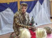 Gimnazjalici i Przedszkolaki obejrzay przedstawienia teatralne 